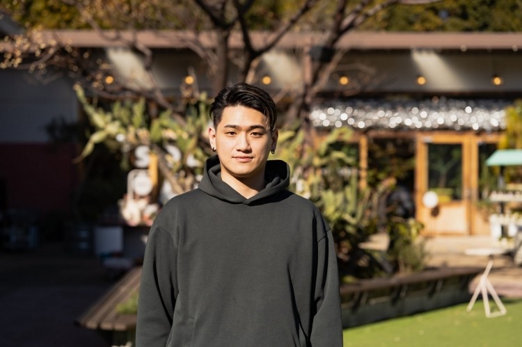 〈東京〉 李維軒 理事